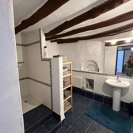 Holiday home Finca Maran Sfeervol Familiehuis In Moorse Stijl Met Zwembad Comares